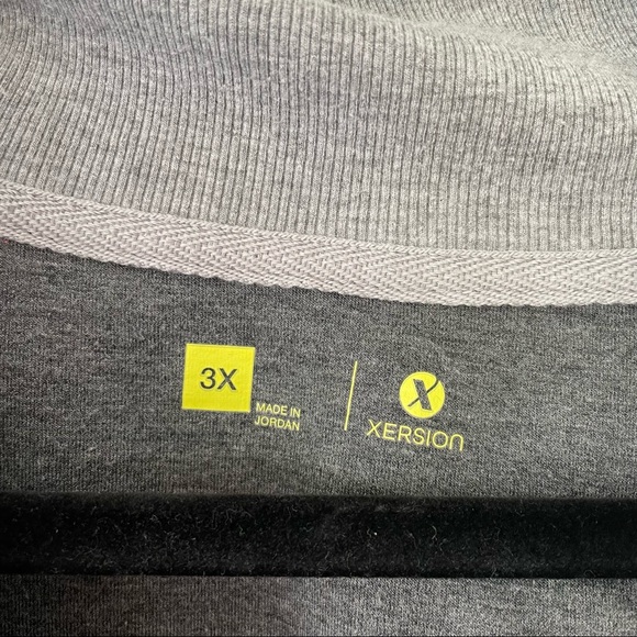 🪐Xersion Grey Zip Up Jacket in xxxl🪐 - Picture 3 of 3